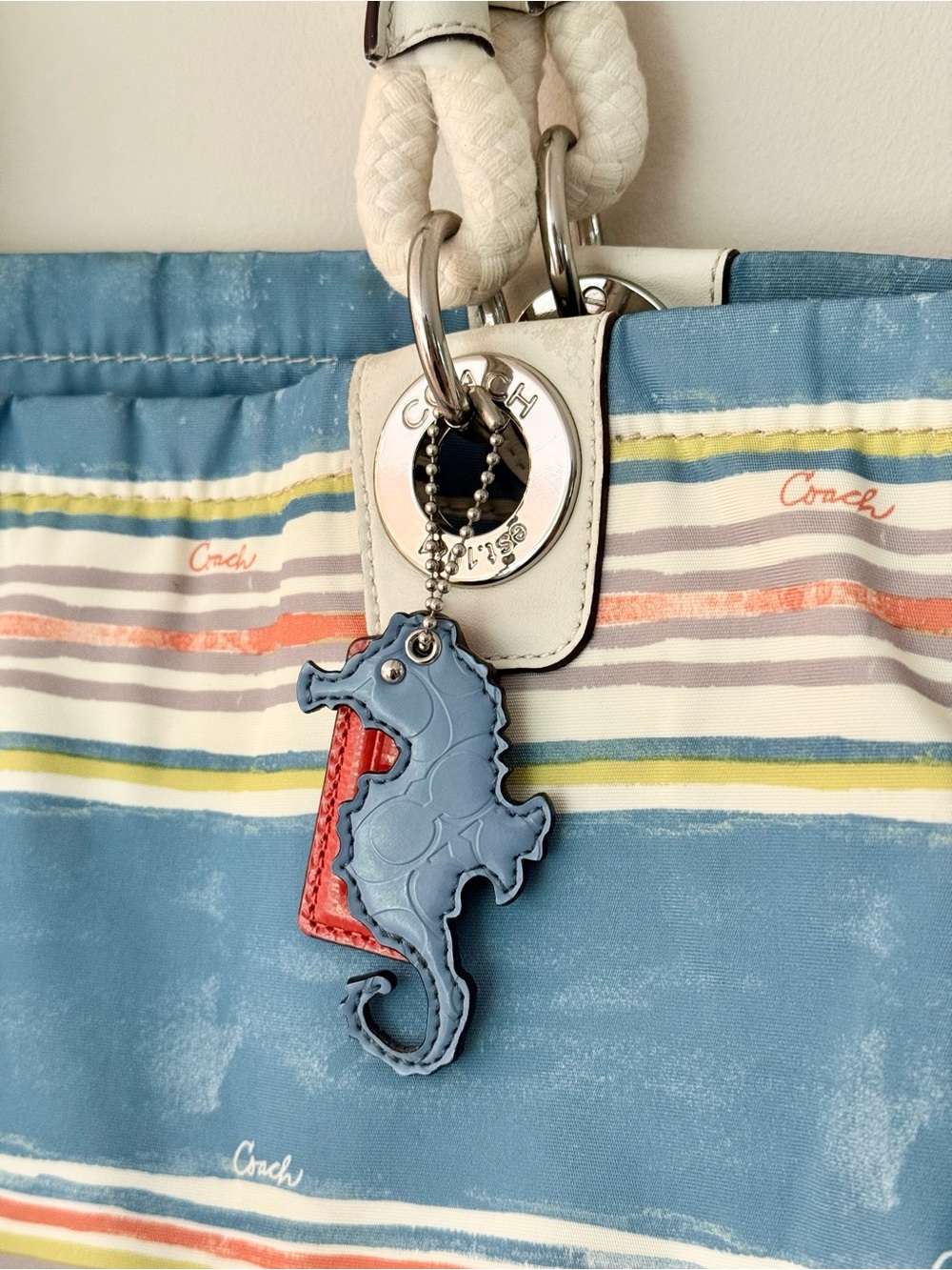 Coach Nautical Stripe East West Beach Tote with Rare Seahorse Hang Tag - Picture 2 of 10